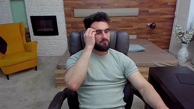 MicahLane live sex cam