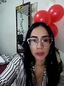 YaraDuartee live sex cam