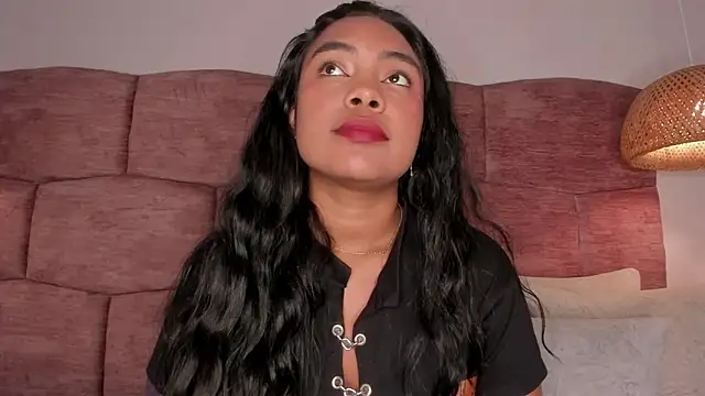 dani_velvet's cam snapshot