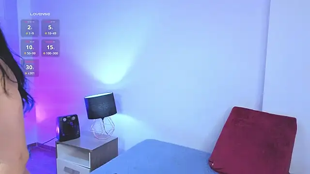 Eliie_Ruizz's cam snapshot