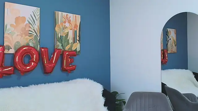 Zamira_Taylor's cam snapshot