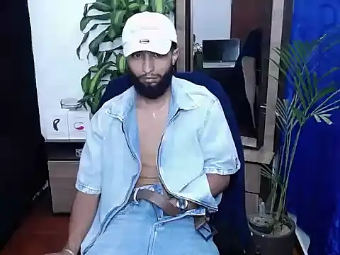 _noahdiaz live sex cam