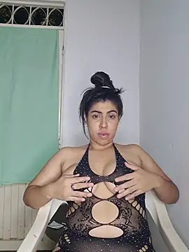 sweetlaura_29's cam snapshot