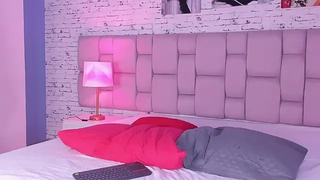 Scaarrlett's cam snapshot