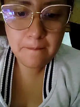 GassyClop's cam snapshot