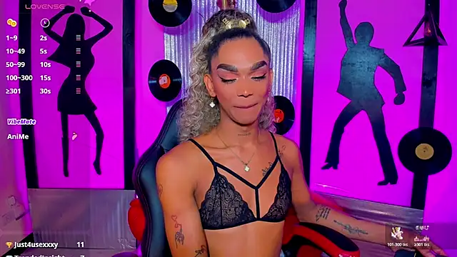 nickyminach_ live sex cam