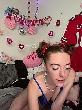 babygingerboo live sex cam