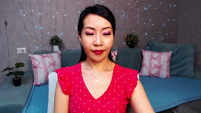 LiaPak's cam snapshot