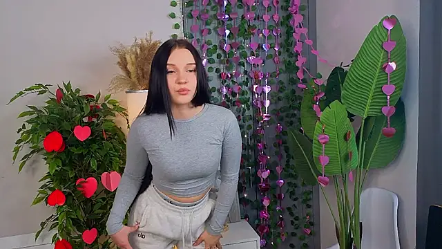 RoxannRunk's cam snapshot