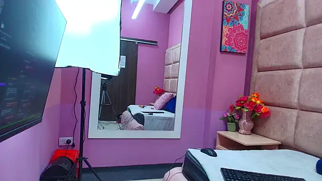 Scarlett_Moom's cam snapshot