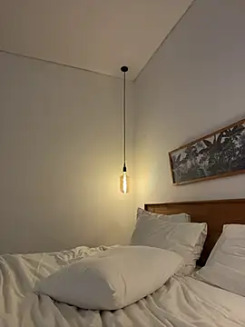 LunaRase's cam snapshot