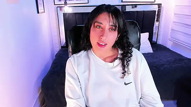 ladyraing live sex cam