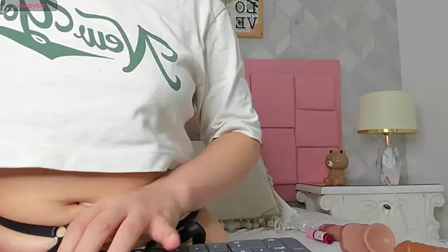 mary_joseph's cam snapshot