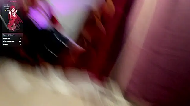 hellzel_moon live sex cam