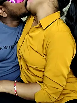 MISS__PRIYA's cam snapshot