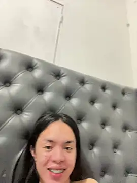 Pumi_akiko live sex cam