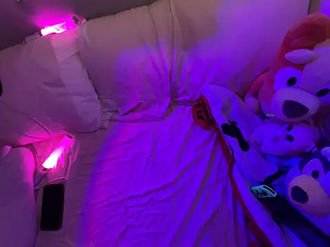 Onlypawzz's cam snapshot