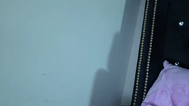 xxforyoureyesonlyxx live sex cam