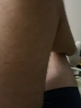 Julian_23312 live sex cam