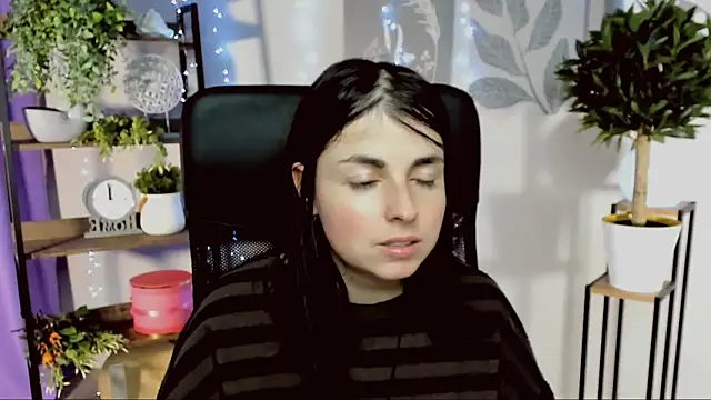 MartaEdams's cam snapshot