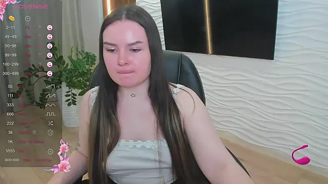 Mia_Milkvey's cam snapshot