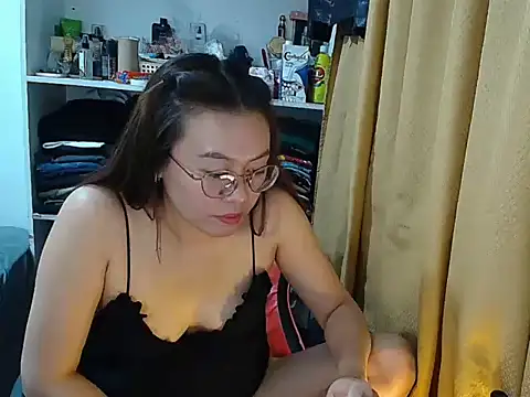 crizzybel's cam snapshot