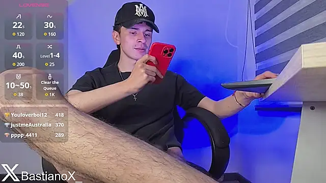 bastia_noooo live sex cam