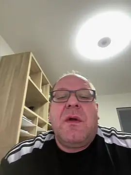 coupleLatinaLovers's cam snapshot