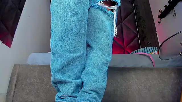 BriaConner_'s cam snapshot