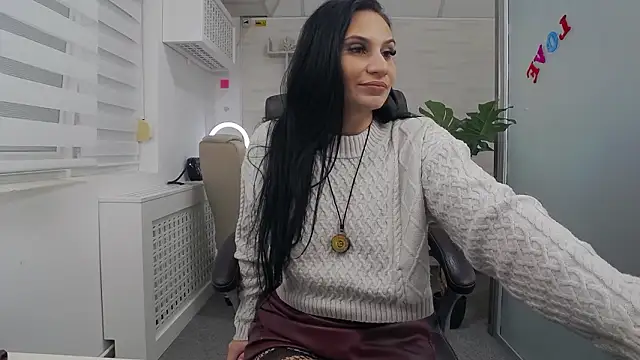 YaraXCox's cam snapshot