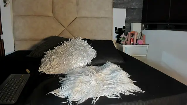 Liia_Leens's cam snapshot