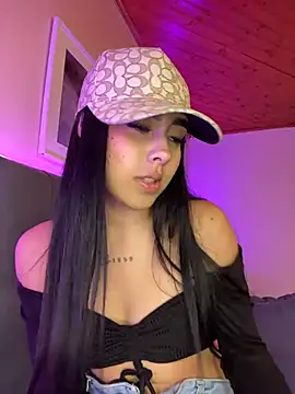 scarlett_pinkk1's cam snapshot