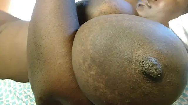 titi_fiesta live sex cam