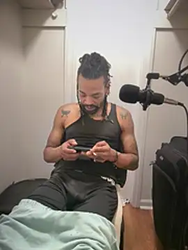 2HandsLong live sex cam