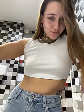 KishaMur's cam snapshot