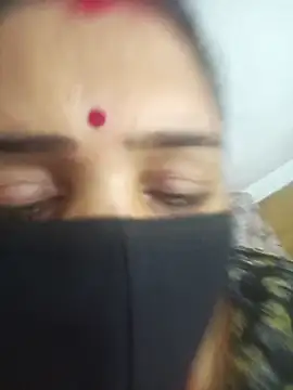 Your-shreya143 live sex cam