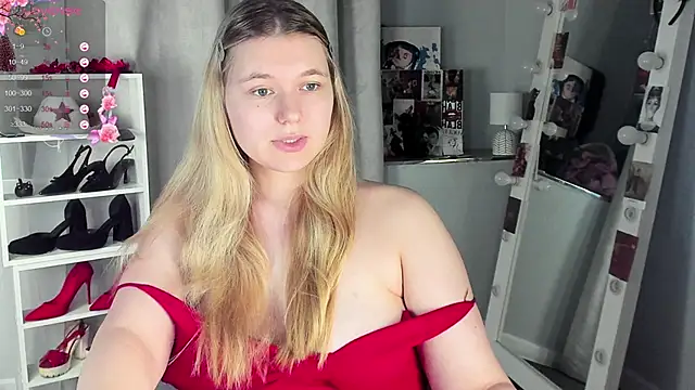 Rebecca_Kelly's cam snapshot