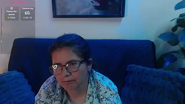 Linda_banks_'s cam snapshot