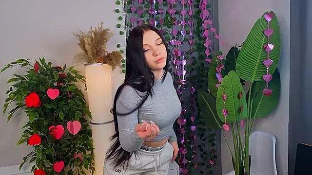 RoxannRunk's cam snapshot