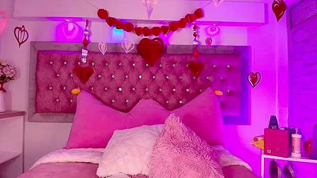 Aniie_Doll live sex cam