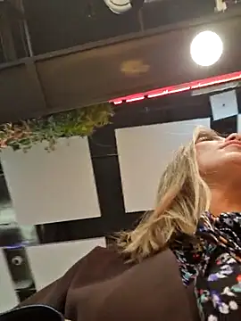 Anna_Nights's cam snapshot