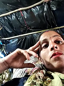 Bhavna8080's cam snapshot