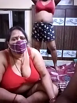 LoveOnStream live sex cam