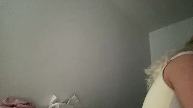 brithneysquirt live sex cam