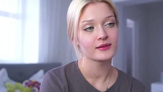 TaraBomstad's cam snapshot