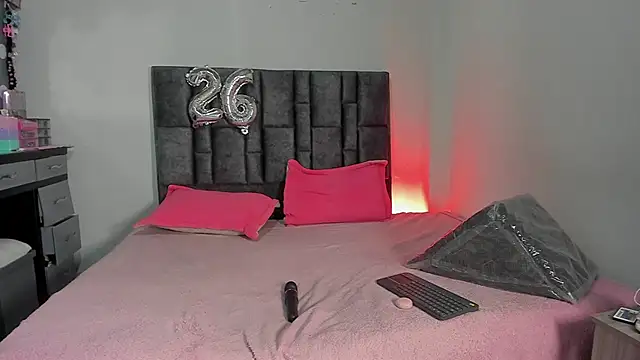 Esmeraldaa-'s cam snapshot