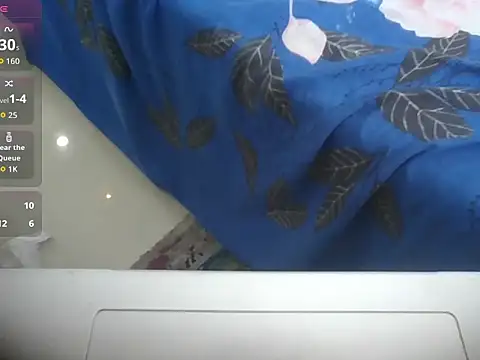 Fuck_me_boys's cam snapshot