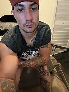 Alejandrosolerxxx live sex cam
