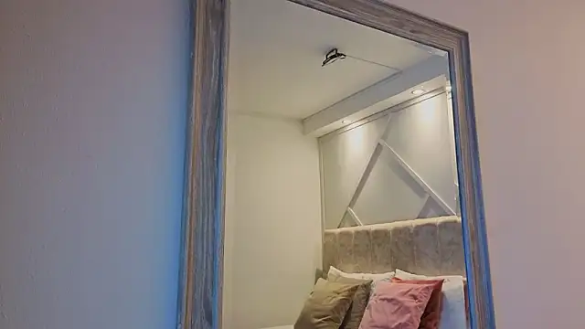 persefone_sky's cam snapshot