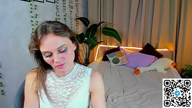 agatha_roose's cam snapshot